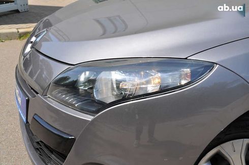 Renault Megane 2011 - фото 14