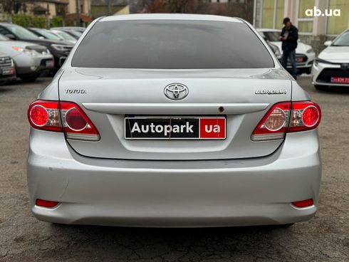 Toyota Corolla 2010 серый - фото 25