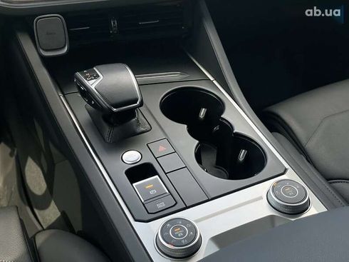 Volkswagen Touareg 2020 - фото 19