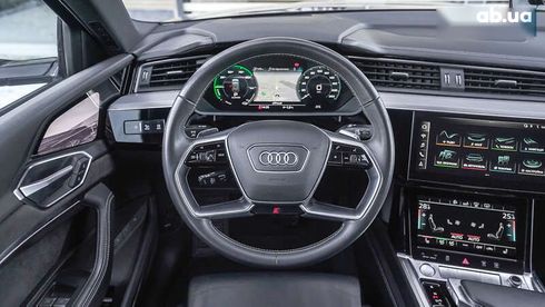 Audi E-Tron 2020 - фото 9