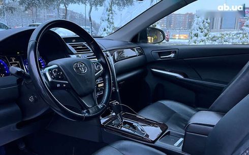 Toyota Camry 2017 - фото 10
