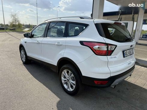 Ford Kuga 2019 - фото 12
