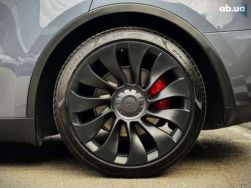 Tesla Model Y 2022 - фото 12