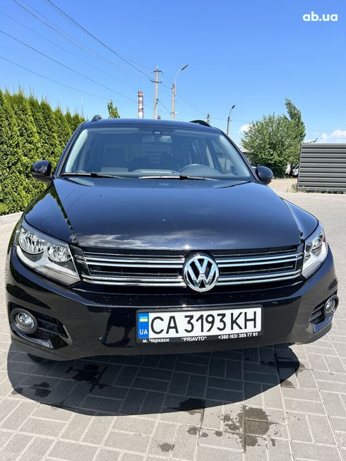Volkswagen Tiguan 2015 черный - фото 3