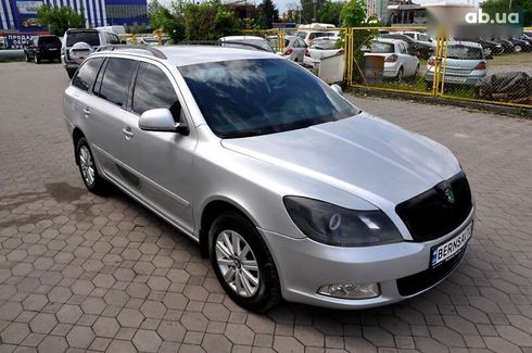 Skoda Octavia 2011 - фото 3