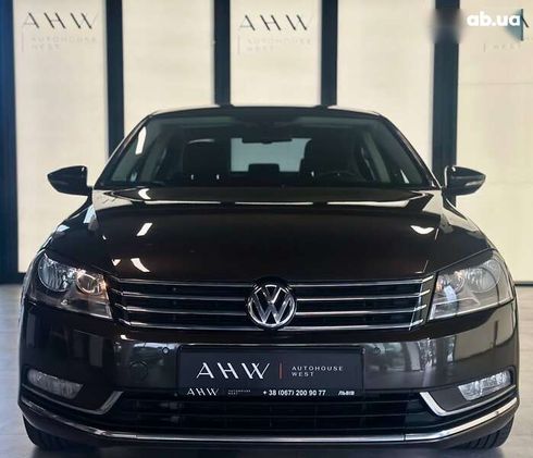 Volkswagen Passat 2013 - фото 2
