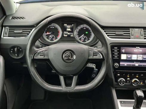 Skoda Octavia 2019 - фото 28