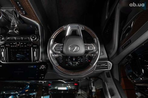 Lexus LX 2021 - фото 25