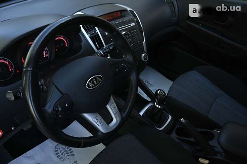 Kia Cee'd 2010 - фото 13