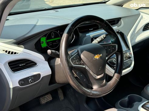 Chevrolet Bolt 2017 серый - фото 18