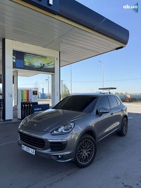 Porsche Cayenne 2015 - фото 9