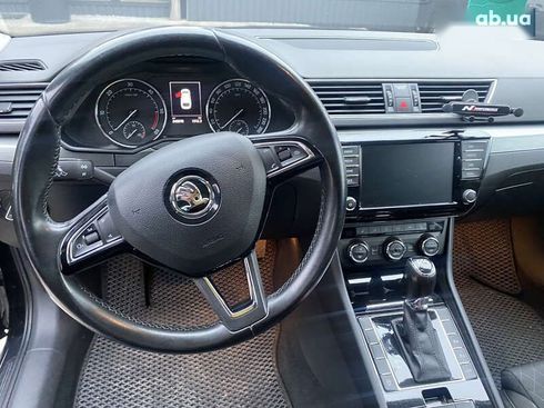 Skoda Superb 2015 - фото 17
