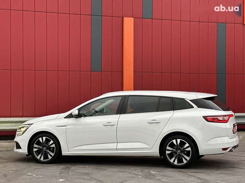 Renault Megane 2019 - фото 16