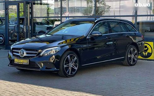 Mercedes-Benz C-Класс 2020 - фото 3