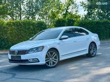 Продаж вживаних Volkswagen Passat в Київській області - купити на Автобазарі