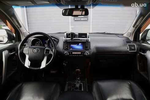 Toyota Land Cruiser Prado 2013 - фото 14