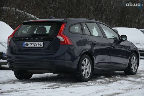 Volvo V60 2014 - фото 9