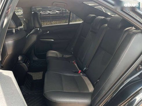 Toyota Camry 2015 - фото 16