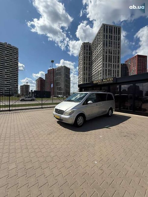 Mercedes-Benz Viano 2005 - фото 3