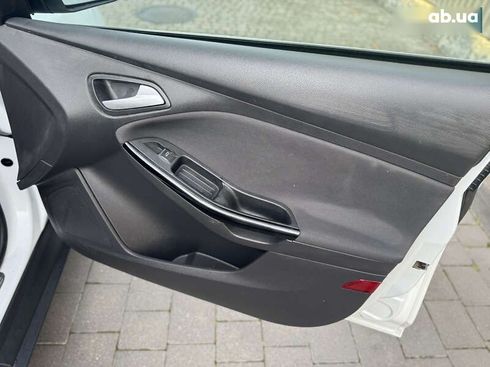 Ford Focus 2014 - фото 21