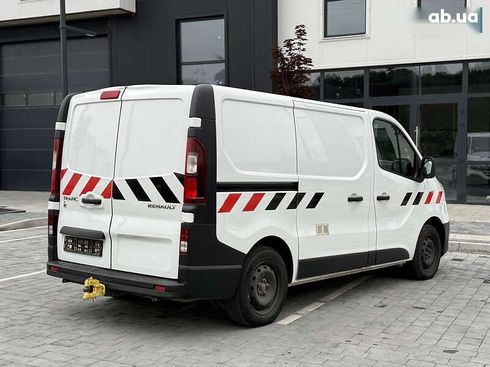 Renault Trafic 2021 - фото 4