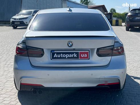 BMW 3 серия 2016 серый - фото 33