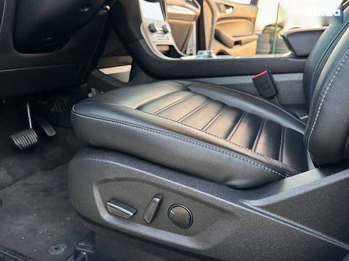 Ford Edge 2023 - фото 16