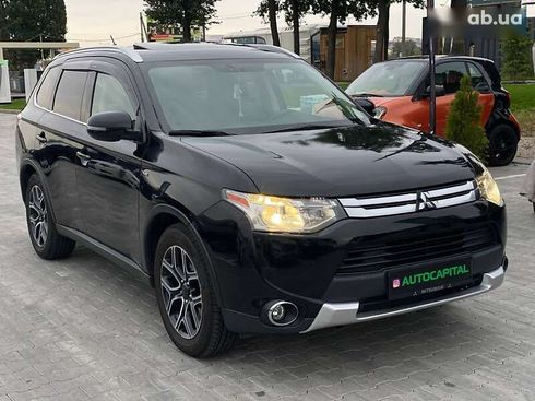 Mitsubishi Outlander 2015 - фото 5