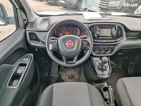 Fiat Doblo 2017 белый - фото 12