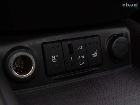 Hyundai Santa Fe 2012 - фото 25