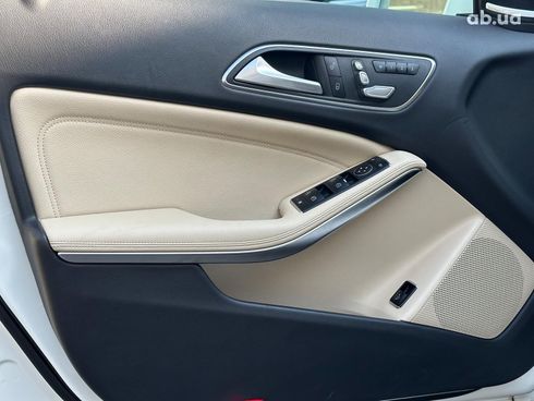 Mercedes-Benz GLA-Класс 2019 белый - фото 10