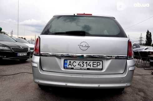 Opel Astra 2005 - фото 12