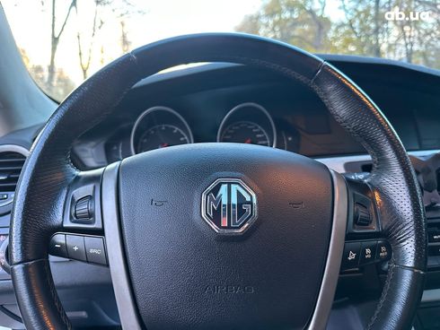 MG 6 2012 белый - фото 30