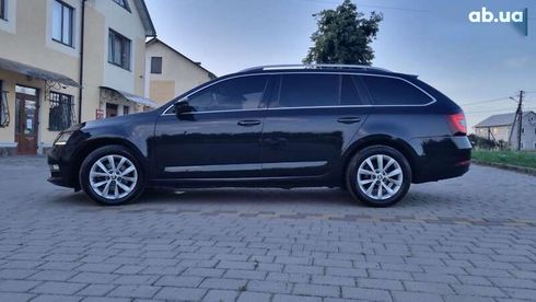 Skoda Octavia 2019 - фото 13