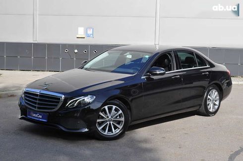 Mercedes-Benz E-Класс 2018 - фото 2