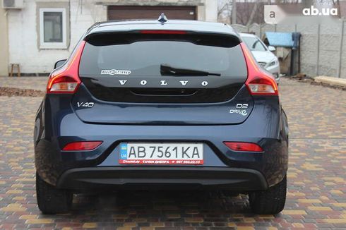 Volvo V40 2015 - фото 9