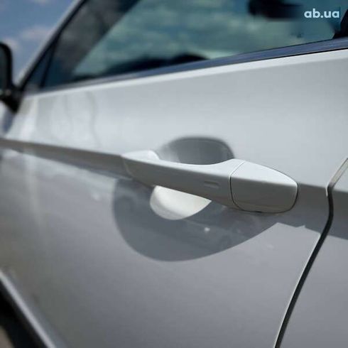 Volkswagen passat alltrack 2018 - фото 18