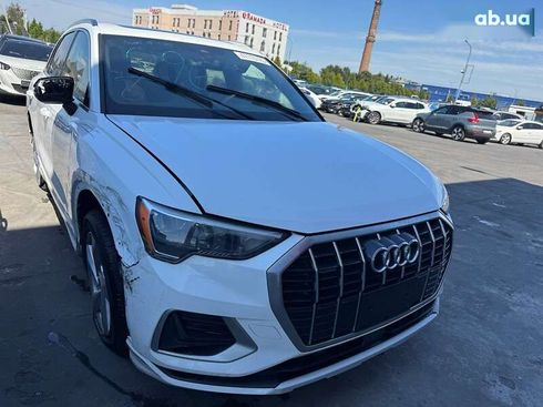 Audi Q3 2020 - фото 9