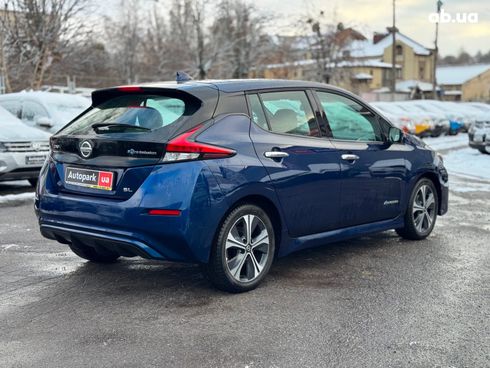 Nissan Leaf 2019 синий - фото 9