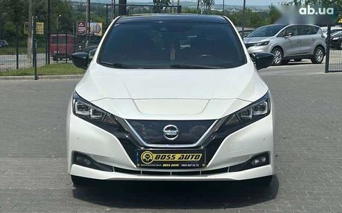 Nissan Leaf 2018 - фото 2