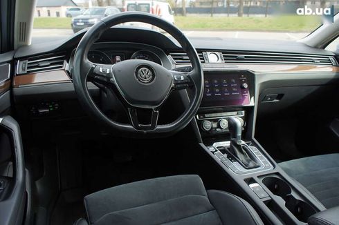 Volkswagen Passat 2018 - фото 23