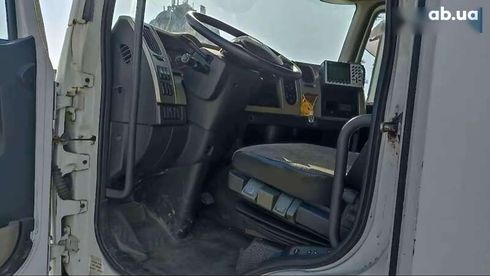 Renault Premium 2008 - фото 12