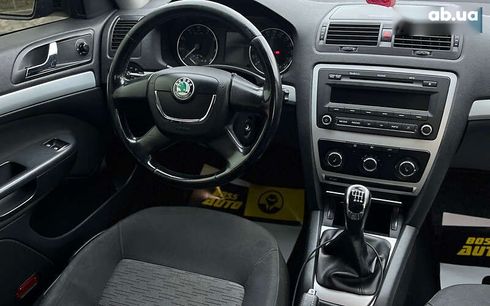 Skoda Octavia 2011 - фото 11