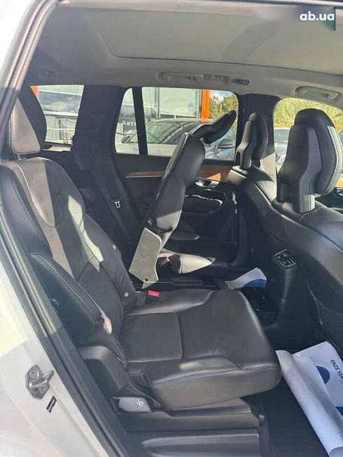 Volvo XC90 2021 - фото 22