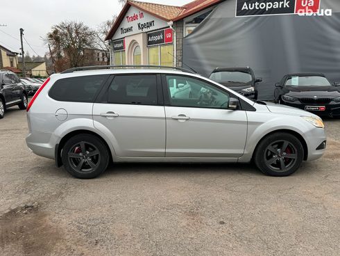 Ford Focus 2010 серый - фото 5