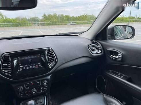 Jeep Compass 2019 - фото 14