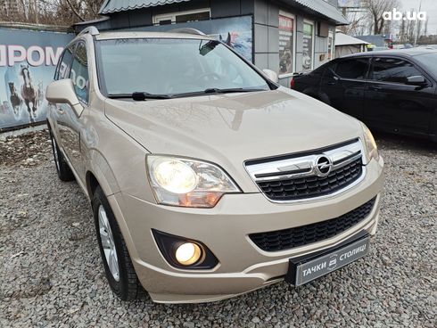 Opel Antara 2012 бежевый - фото 2