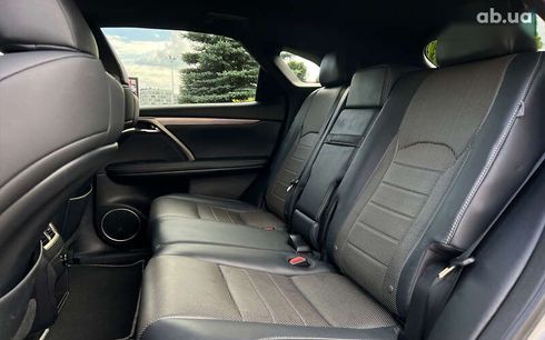 Lexus RX 2018 - фото 12