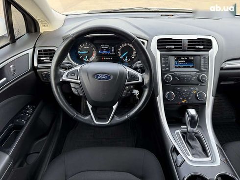 Ford Mondeo 2017 - фото 23
