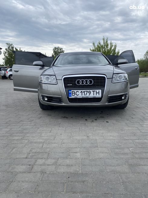 Audi A6 2004 серебристый - фото 5